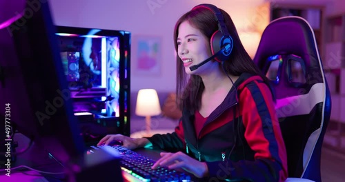 cyber sport gamer win game