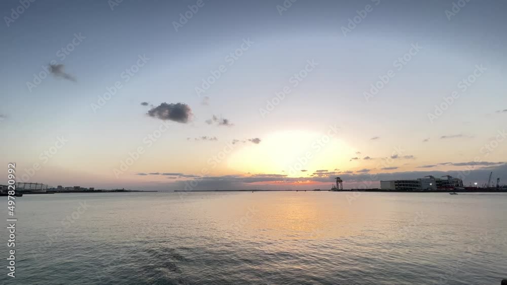 沖縄 那覇泊港近くから見たの那覇港の夕景 沖縄 那覇泊港近くから見たの那覇港の夕景