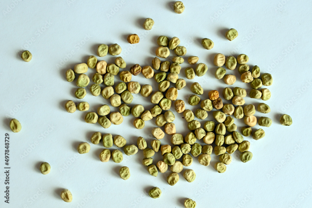 Raw Whole Dry Shriveled Pea Grains Raw Whole Dry Shriveled Pea Grains