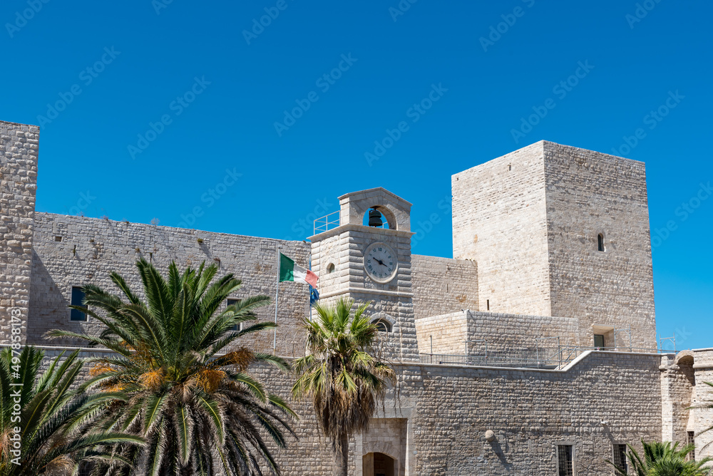 Fototapeta premium Trani Puglia streets buildings
