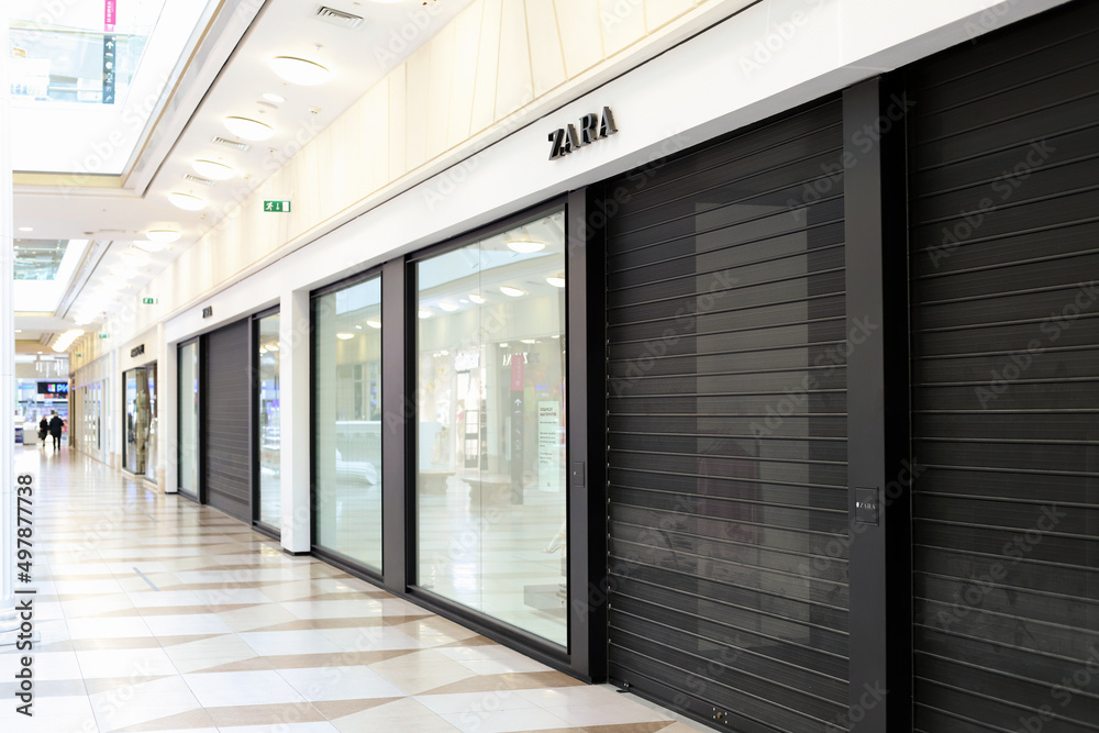 Saint Petersburg, Russia - 04.01.2022: Zara is closed in shopping mall of St.  Petersburg. Black roller shutter door or curtain. Zara store suspends work  in Russia. Stock Photo | Adobe Stock