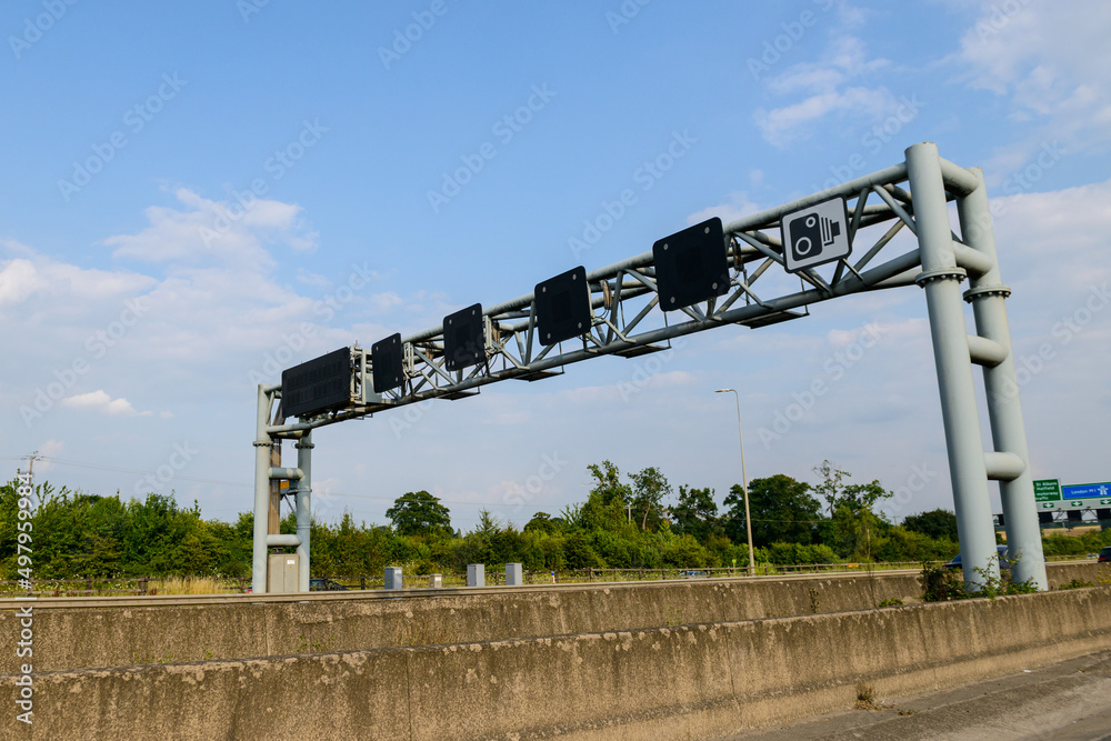 Smart indicator on motorway in UK - obrazy, fototapety, plakaty 