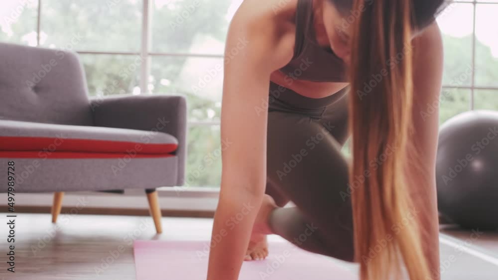 Young Asian woman exercise every morning to stay healthy.