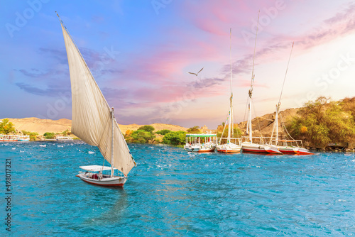 Obraz na płótnie Aswan city in Egypt, beautiful scenery of the Nile river with Sailboats w salonie