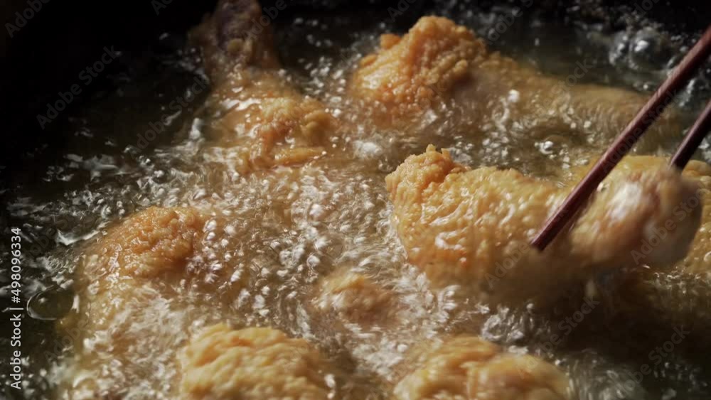 Crispy fried chicken thighs process and ingredients Crispy fried chicken thighs process and ingredients