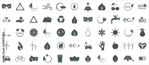 Eco green icons. Ecology icons set. Vector illustration. Flat design.