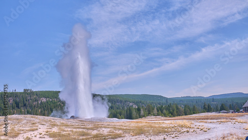 Old faithful geyser eruption in Yellowstone