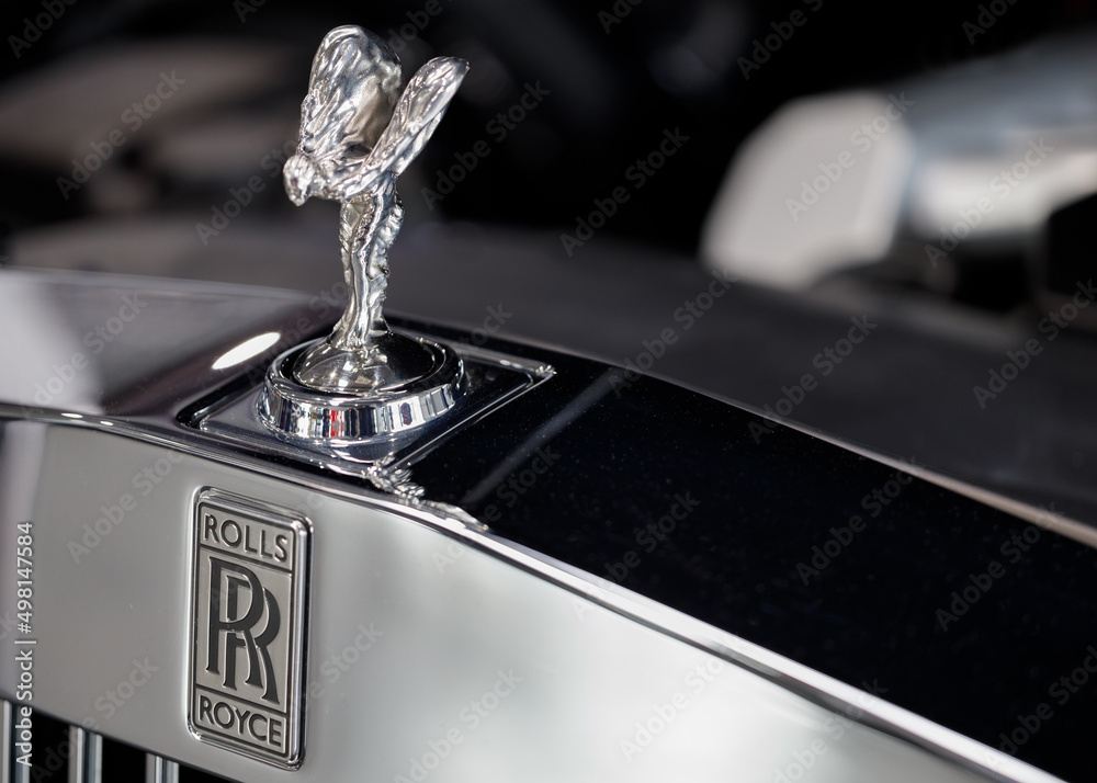 Poland, Poznan - April 08, 2022: Closeup sign of Rolls Royce logo on car  Hood ornament on a vintage Rolls Royce car. Rolls-Royce is a British luxury  car. Photos | Adobe Stock