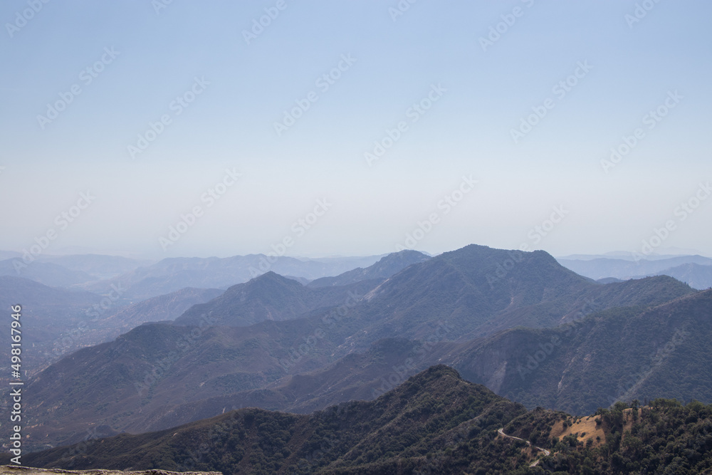 Obraz premium Sierra Nevada Views in Sequoia