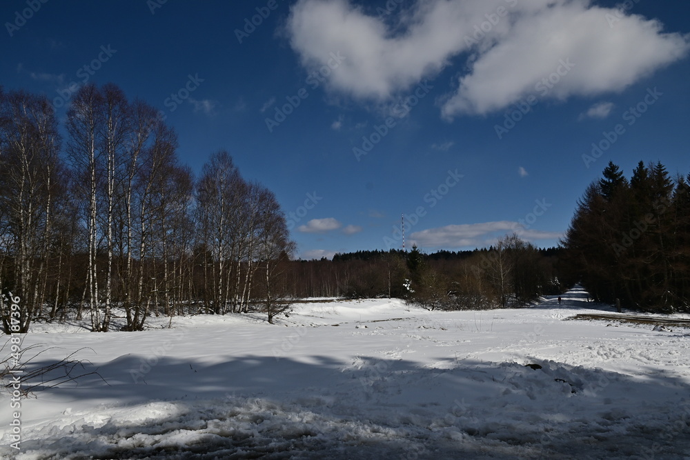 Rotes Moor im Winter mit Schnee in der Hessischen Rhön Hessen, Deutschland Rotes Moor im Winter mit Schnee in der Hessischen Rhön Hessen, Deutschland