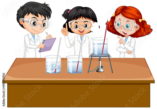 Scientist kids explaining water temperature experiment