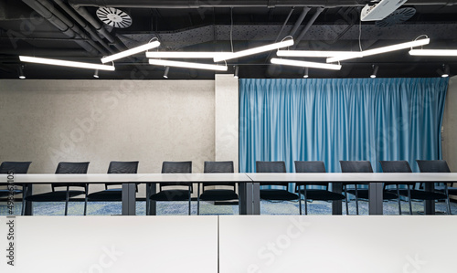 Przestrzeń biurowa, sala konferencyjna na spotkania biznesowe i prezentacje