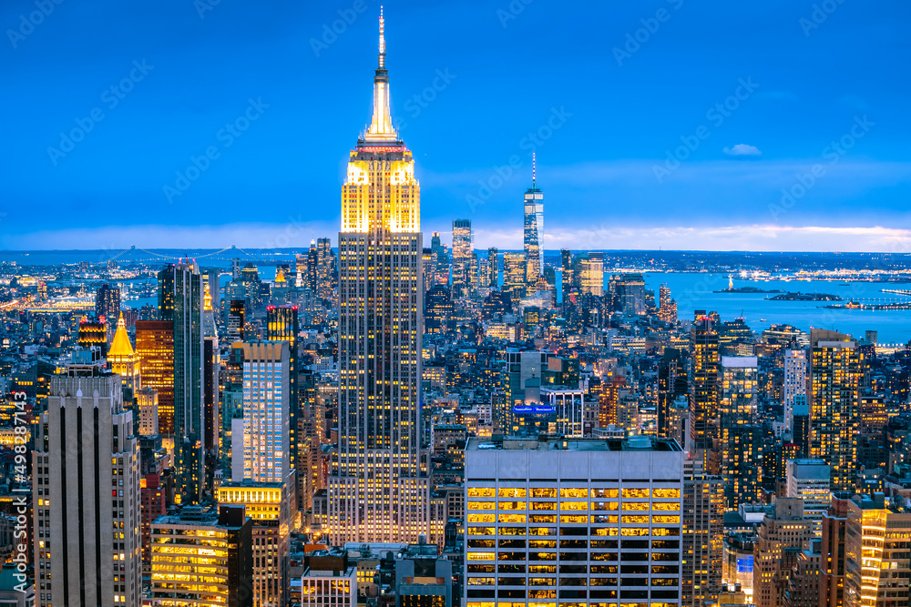 Epic skyline of New York City evening view - obrazy, fototapety, plakaty 