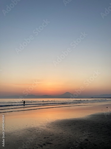sunset on the beach © 晴美 内田