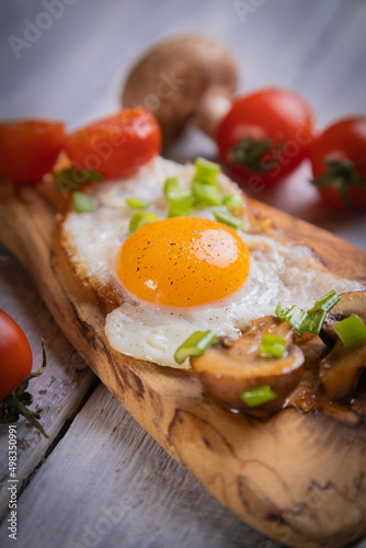 Slika na platnu Sunny side up fried eggs