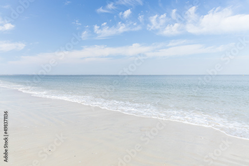 Fototapeta Naklejka Na Ścianę i Meble -  Ocean, beach, blue sky white clouds