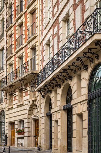 Parisian facade © Steve