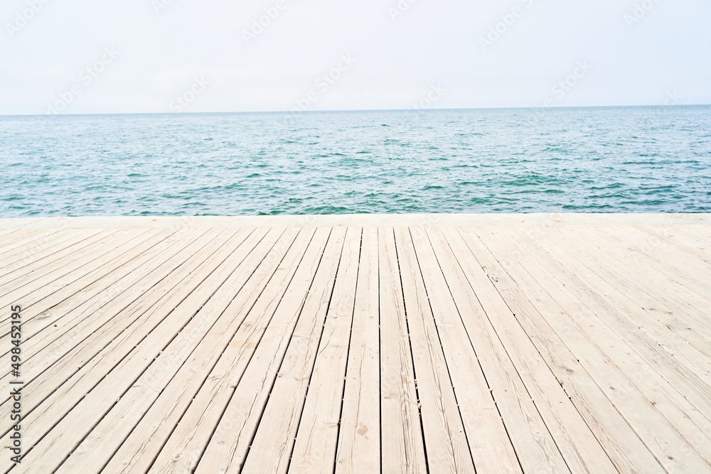 Fototapeta premium wooden pier on the beach