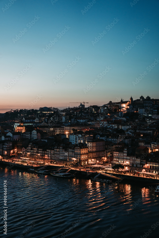 Riveira, Porto at night
