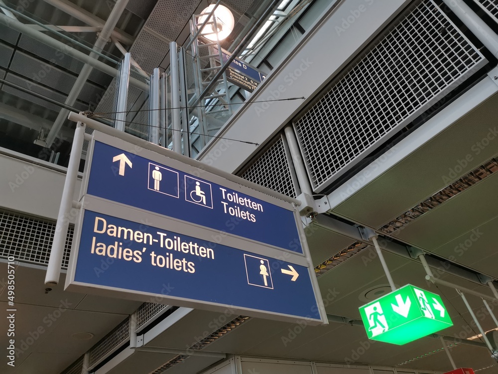 Airport signpost at franz-josef-strauss airport in munich 