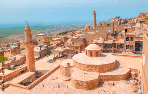 Принти на полотні Mardin old town with with spectacular views of mesopotamia and Mardin castle - M