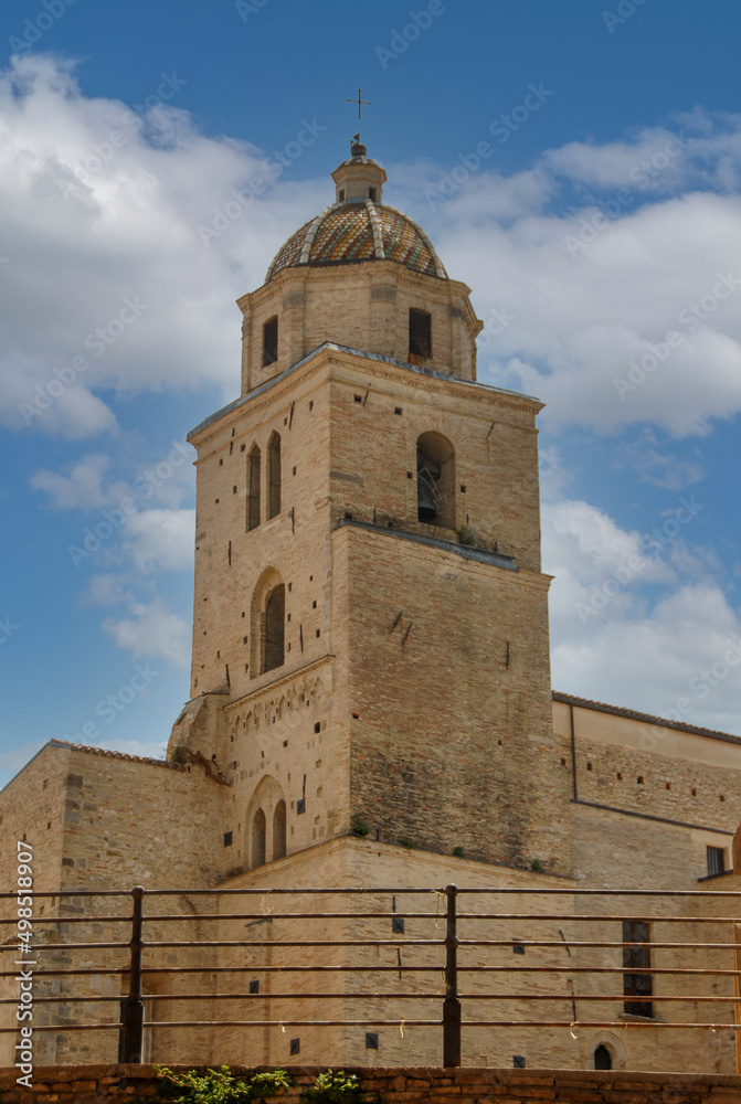 Obraz premium Lanciano, Italy - June 2000: View of the stone belfry against