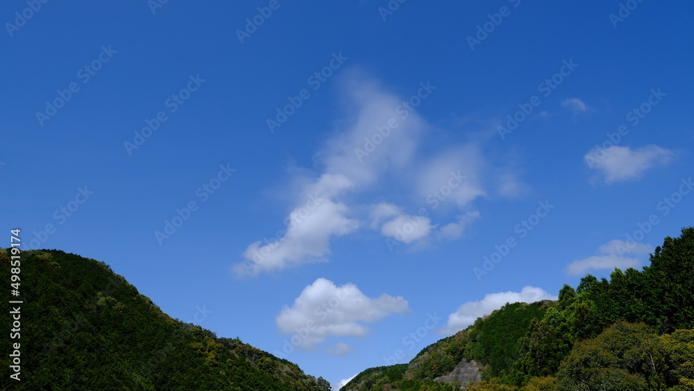 空と山 空と山