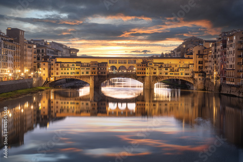 Obraz na plátne Florence, Italy at the Ponte Vecchio Bridge crossing the Arno River