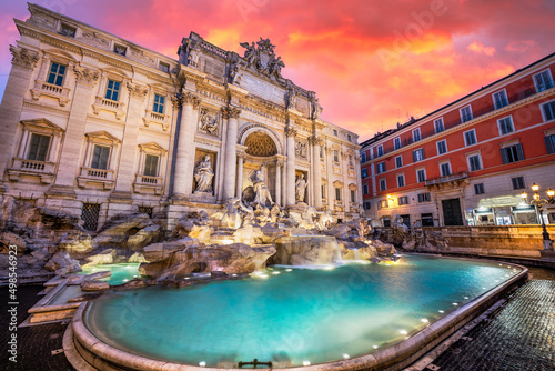 Canvas Rome, Lazio, Italy at the Trevi Fountain