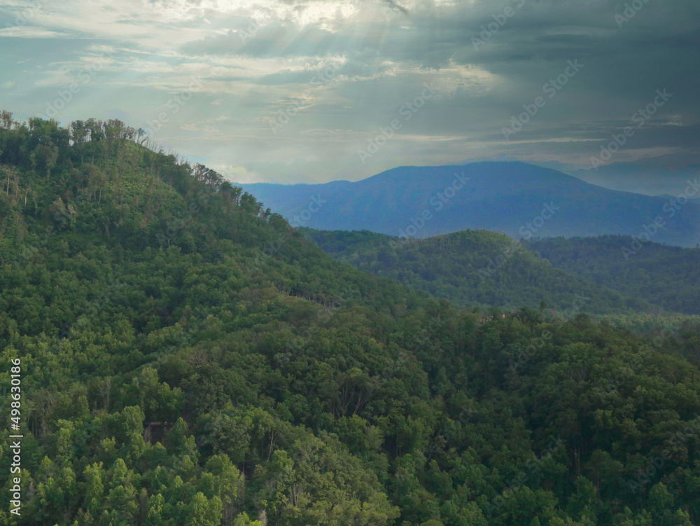 Naklejka premium Blue ridge view on an overcast day.