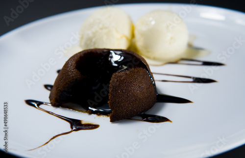 cream with chocolate