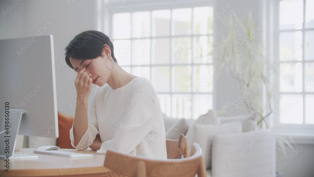 ビジネス・女性・テレワーク・リモートワーク