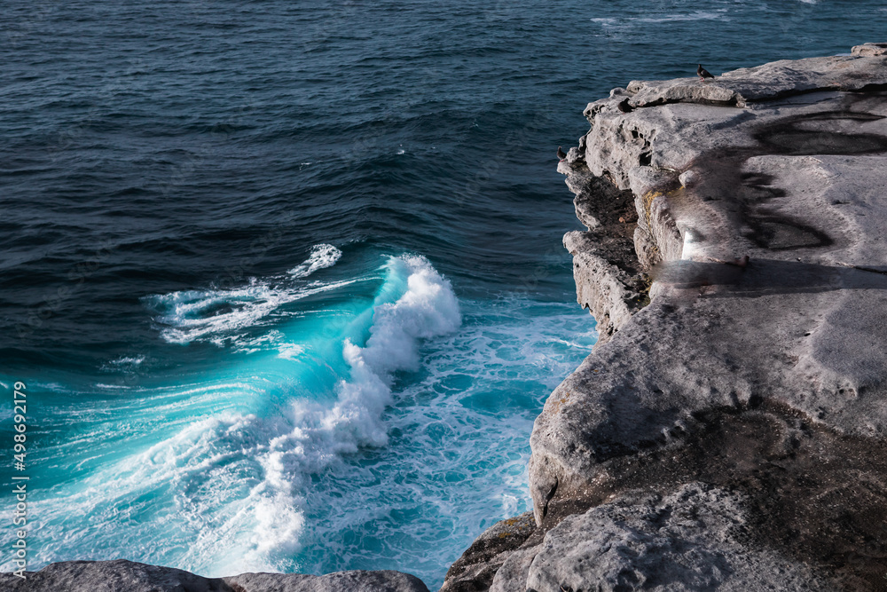 Surfing the waves in the sea, great landscapes and amazing views from Australia.
