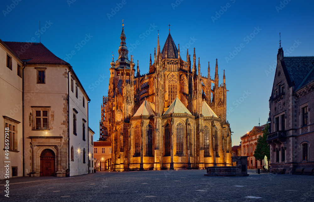Praga Katedra, Archikatedra Świętych Wita, Wacława i Wojciecha w Pradze nocą