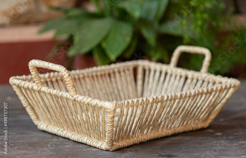Cesta para pan  tejida de palma 