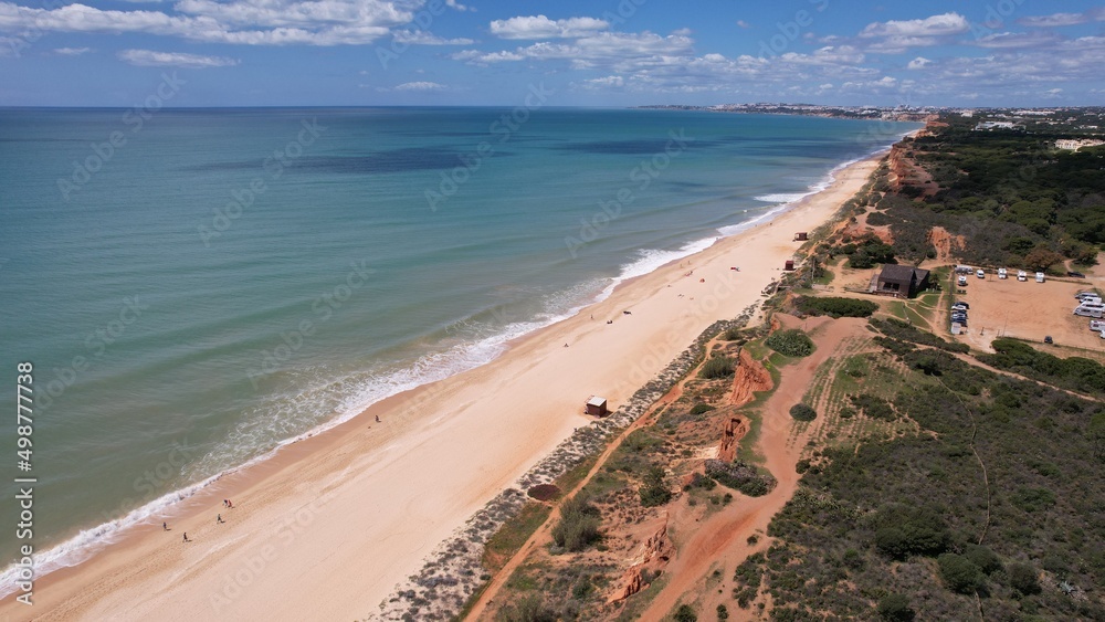 Φωτογραφία Aerial beach view of Vilamoura and Praia de Falesia, Algarve, Portugal