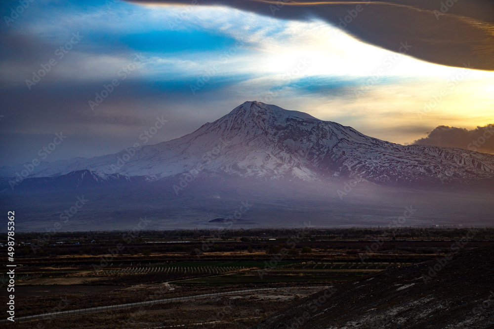 Obraz premium Sunrise over Ararat mountain.