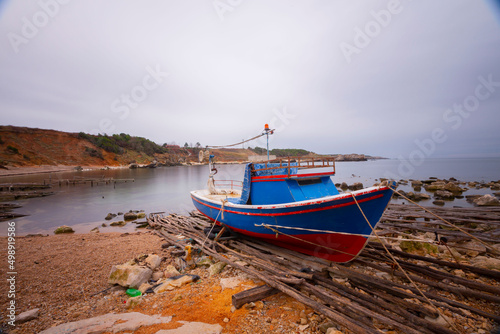 The rocky coast of Bagirganli village of Kandira district. photo