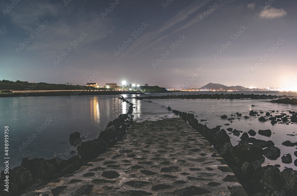 Obraz premium 밤 바다