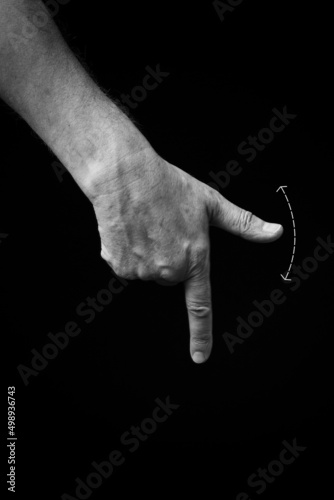 Hand demonstrating the Ukrainian sign language letter 'Ґ'. © GrumpyLivesHere