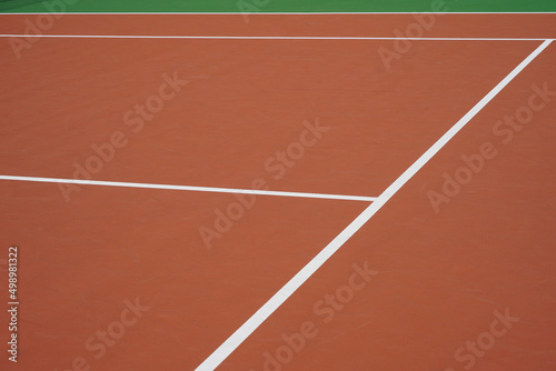 Terrain de tennis orange