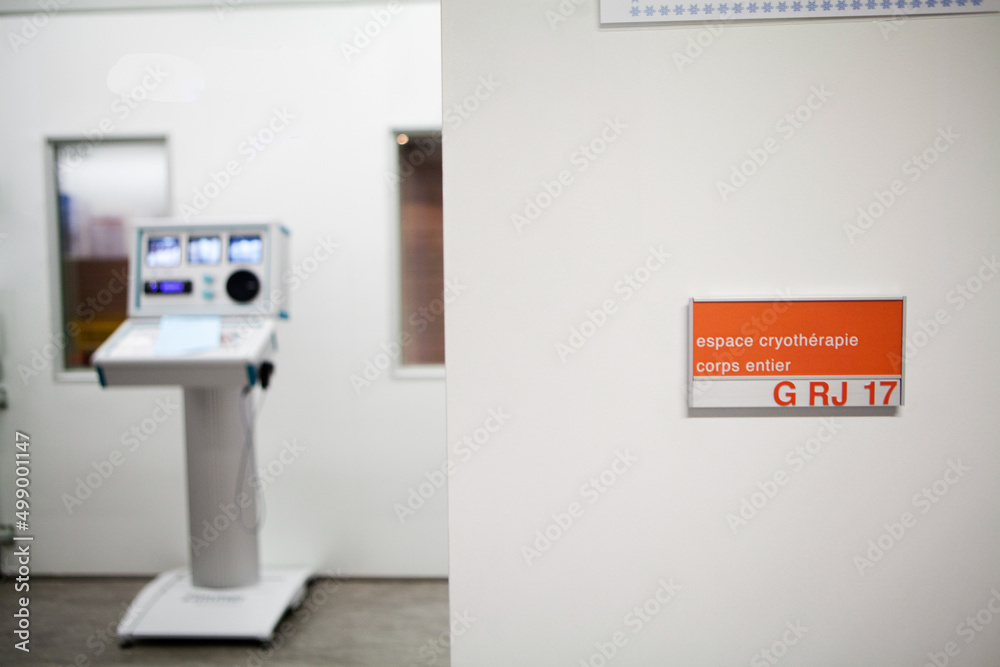 Three-level whole body cryotherapy chamber (-10C. Three-level whole body cryotherapy chamber (-10C.