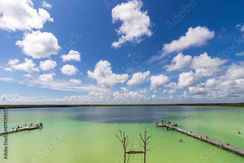 Laguna de Kaan Luur en Tulum  Quintana Roo  M  xico.