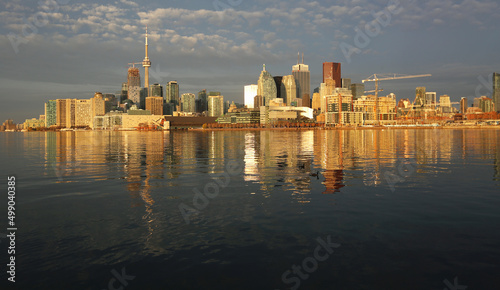 Morning golden hour in Toronto, Canada © jerzy
