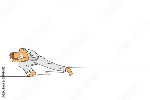 One continuous line drawing young sporty Brazilian fighter man training capoeira on the beach. Healthy traditional fighting sport concept. Dynamic single line draw graphic design vector illustration