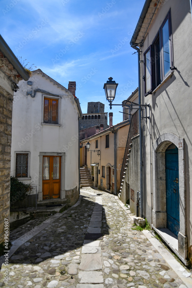 Obraz premium A narrow street in Bisaccia, a small village in the province of Avellino, Italy.
