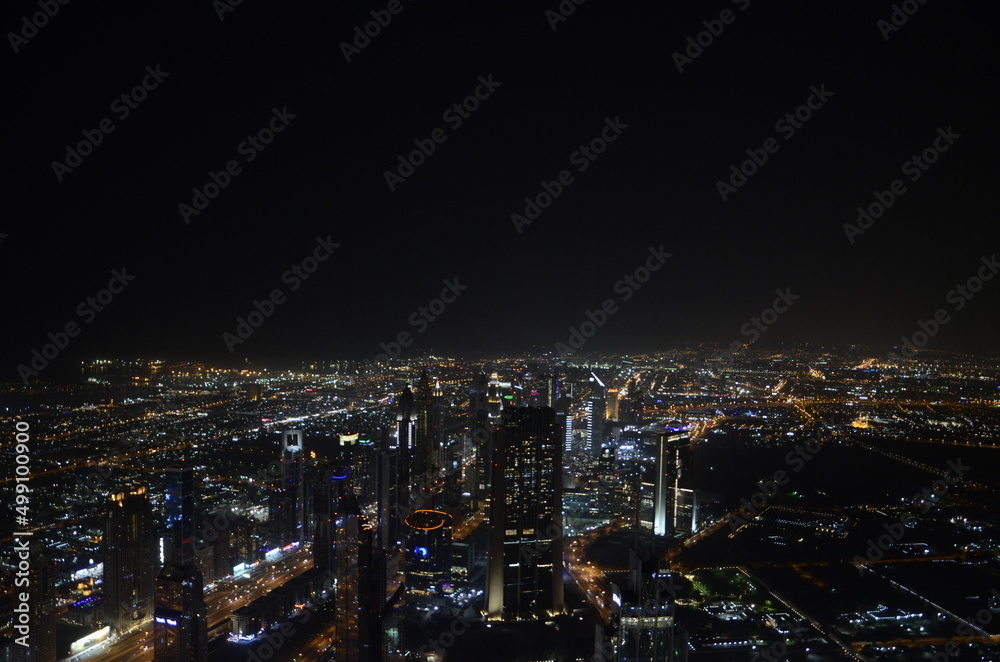 Fototapeta premium night view of the city