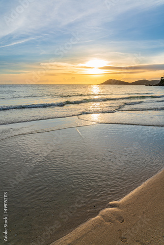 Beautiful sunset in Koh Samet Island, Famous Tourist destination in Rayong, eastern Thailand © kanonsky