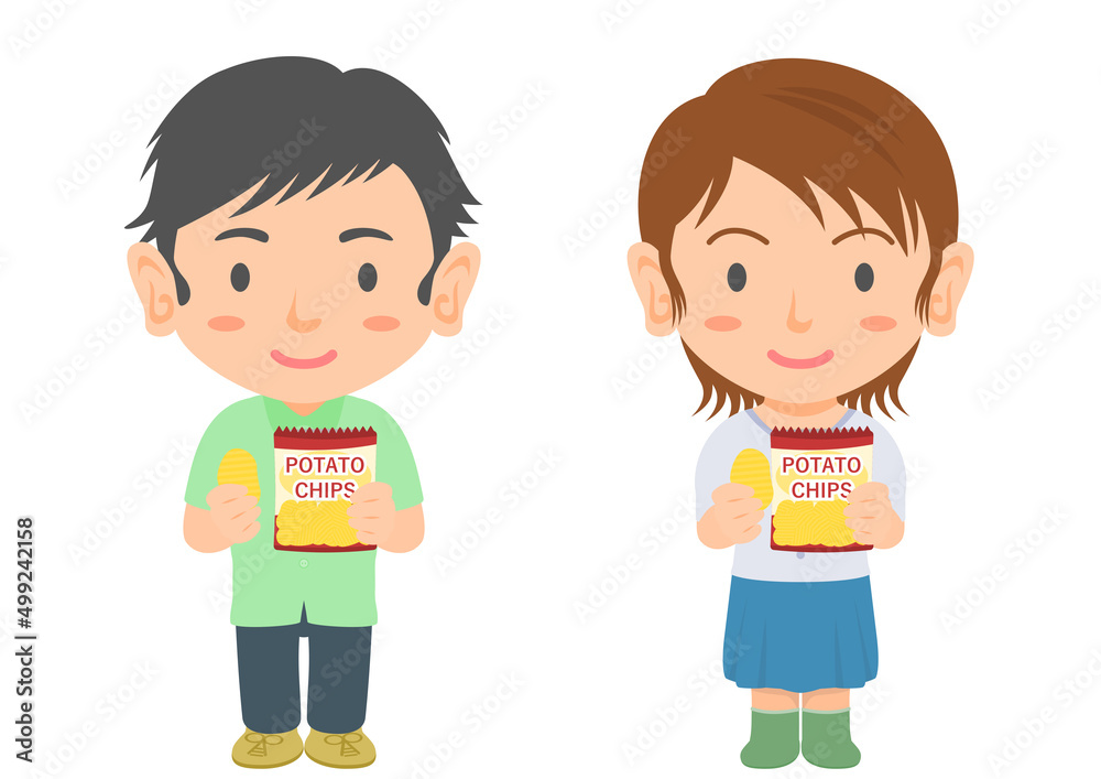 ポテトチップスを食べる男女