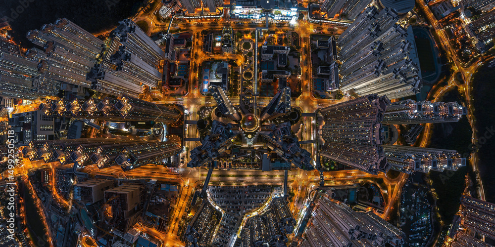 Obraz premium Panorama aerial view of Hong Kong crowded building at magic hour